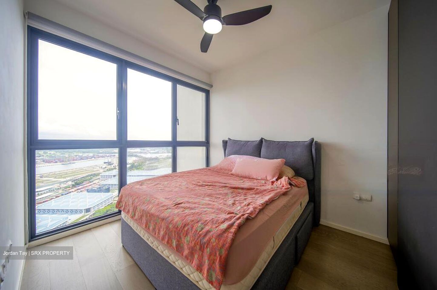 Avenue South Residence (D3), Apartment #453391351